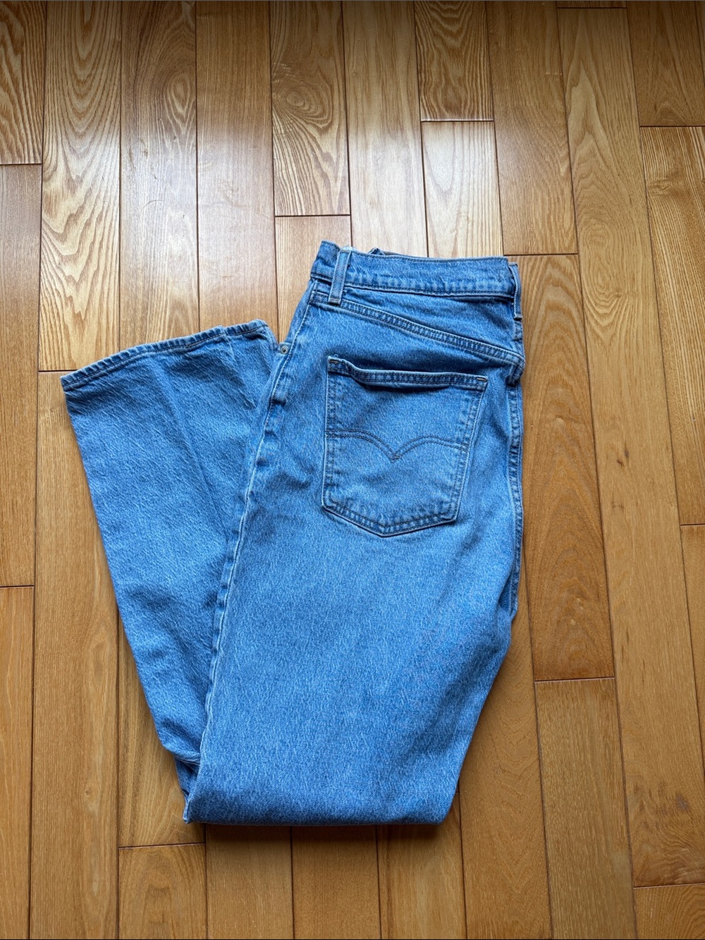 Levis 70’s high slim straight